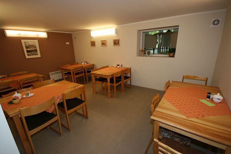 Hotell Sonajala Kärdla Екстериор снимка
