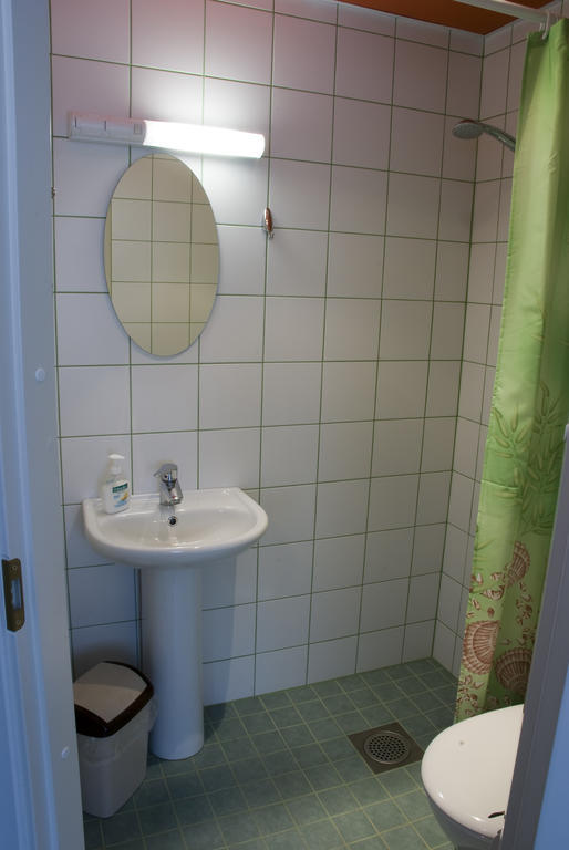 Hotell Sonajala Kärdla Стая снимка